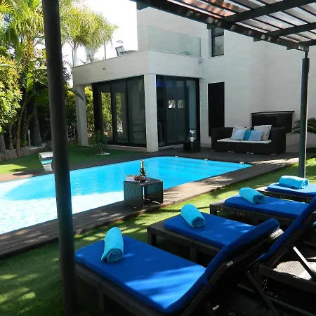 Caldera By Bestvillas أذيخي